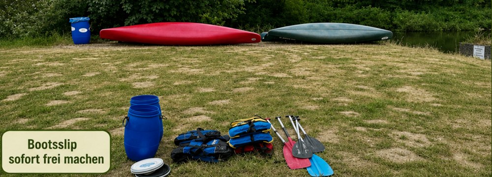 Gräveneck – Boote und Ausrüstung auf der Ablagefläche, Bootsslip sofort freimachen